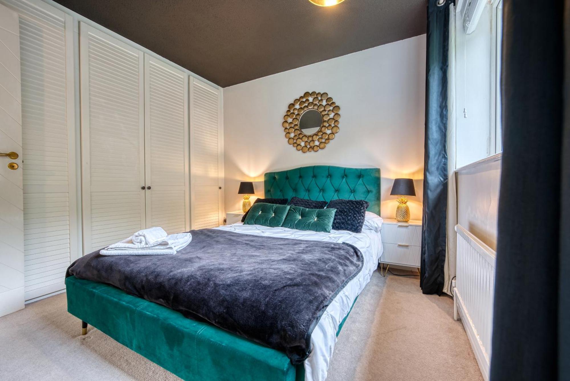 Capri 13 Sa - 3 Bed House, Close To Loughborough University & M1 Motorway, Free Wifi, Big Garden, Ample Parking- Ask For Contractor Rates! Exterior foto