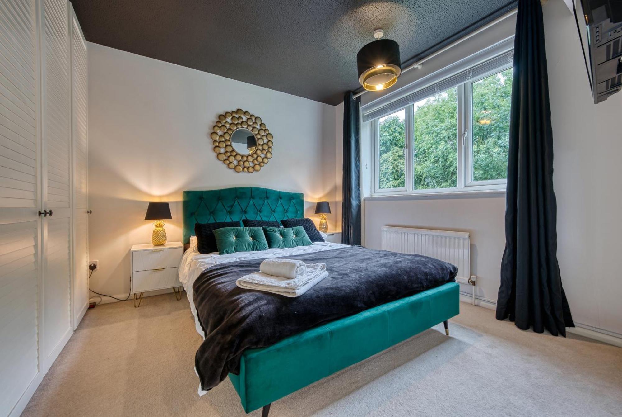 Capri 13 Sa - 3 Bed House, Close To Loughborough University & M1 Motorway, Free Wifi, Big Garden, Ample Parking- Ask For Contractor Rates! Exterior foto